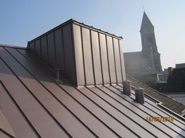 Rénovation toiture en zinc à Jemappes